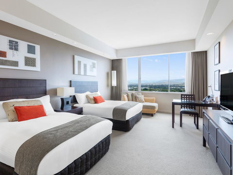 RACV Royal Pines Resort Gold Coast - Holiday Adelaide 18