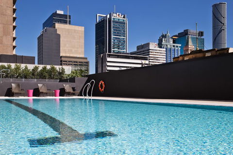 Hilton Brisbane - Holiday Adelaide 8