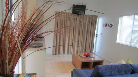 Waterview Airlie Beach - Holiday Adelaide 17