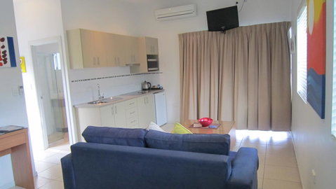 Waterview Airlie Beach - Holiday Adelaide 27