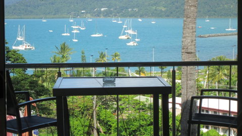 Waterview Airlie Beach - Holiday Adelaide 0