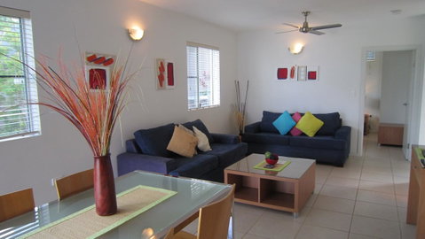Waterview Airlie Beach - Holiday Adelaide 21