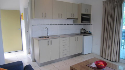 Waterview Airlie Beach - Holiday Adelaide 24