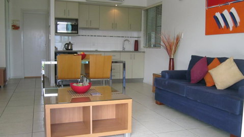 Waterview Airlie Beach - Holiday Adelaide 13