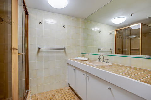 Gemini Court Holiday Apartments - Holiday Adelaide 8