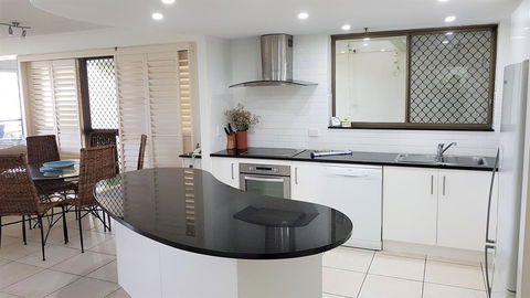 Gemini Court Holiday Apartments - Holiday Adelaide 18