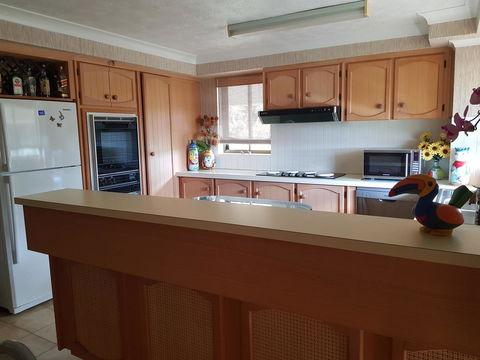 Gemini Court Holiday Apartments - Holiday Adelaide 38