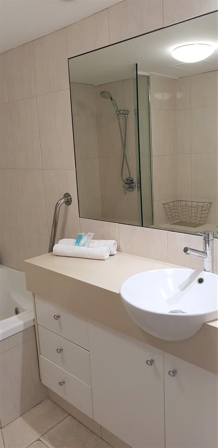 Gemini Court Holiday Apartments - Holiday Adelaide 20