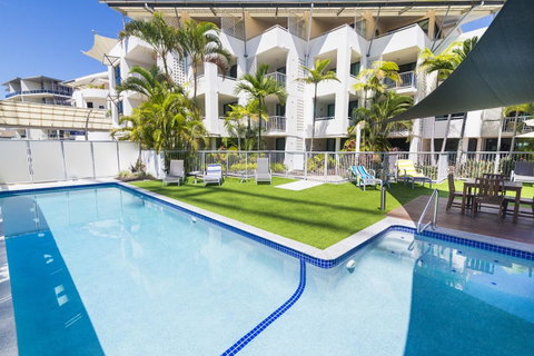 Beach Club Resort Mooloolaba - Holiday Adelaide 5
