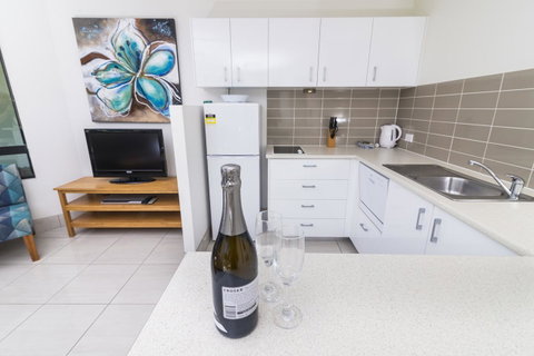 Beach Club Resort Mooloolaba - Holiday Adelaide 15