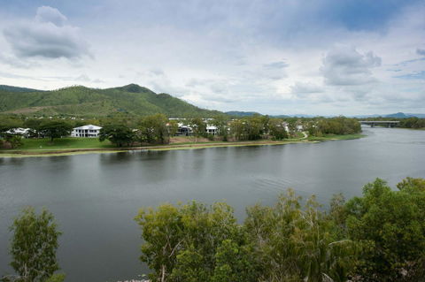 Jacana Apartments - Holiday Adelaide 11