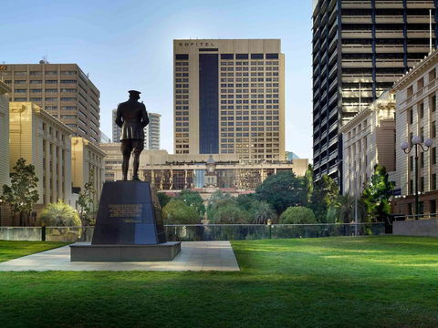 Sofitel Brisbane Central - Holiday Adelaide 0