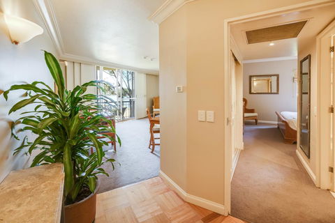 InterContinental Sanctuary Cove Resort, An IHG Hotel - Holiday Adelaide 21