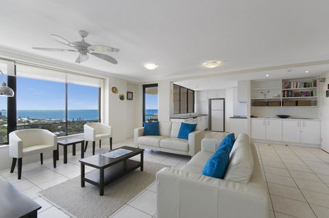 Burgess @ Kings Beach Apartments - Holiday Adelaide 0