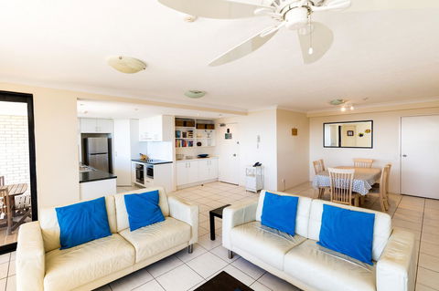 Burgess @ Kings Beach Apartments - Holiday Adelaide 1