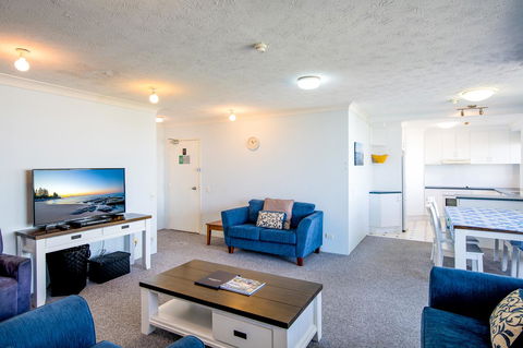 Burgess @ Kings Beach Apartments - Holiday Adelaide 28