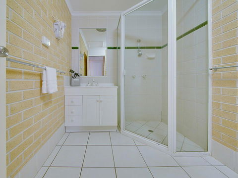 Murray Street Apartments - Holiday Adelaide 25