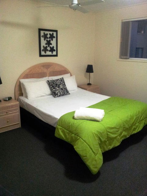 Champelli Palms Apartments - Holiday Adelaide 19