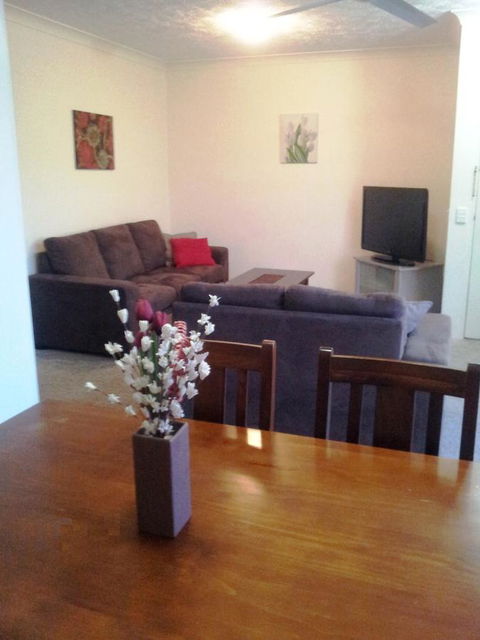 Champelli Palms Apartments - Holiday Adelaide 7