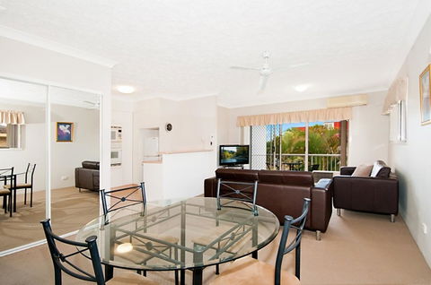 Champelli Palms Apartments - Holiday Adelaide 9