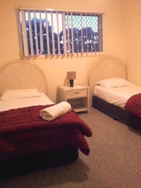 Champelli Palms Apartments - Holiday Adelaide 20