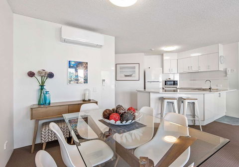 Sailport Mooloolaba Apartments - Holiday Adelaide 24
