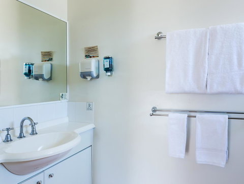 Anchor Motel Noosa - Holiday Adelaide 35