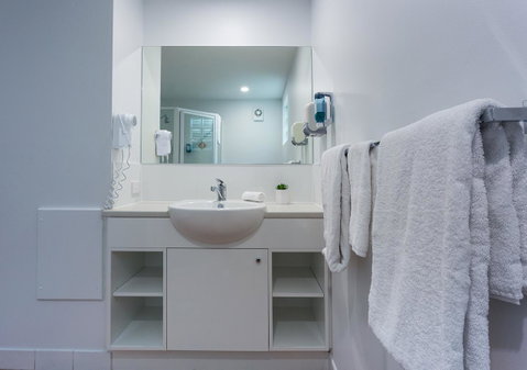 Anchor Motel Noosa - Holiday Adelaide 10