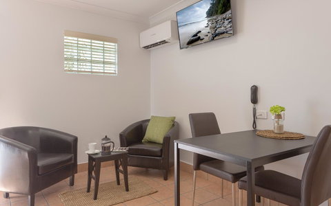 Anchor Motel Noosa - Holiday Adelaide 22