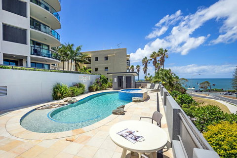 Alexandra On The Pacific - Holiday Adelaide 13