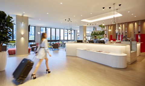 Holiday Inn Express Brisbane Central, An IHG Hotel - Holiday Adelaide 0