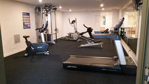 Grand Mercure Allegra Hervey Bay - Holiday Adelaide 1
