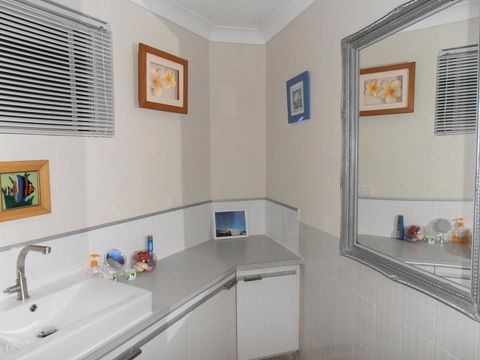 VILY Place - Holiday Adelaide 6