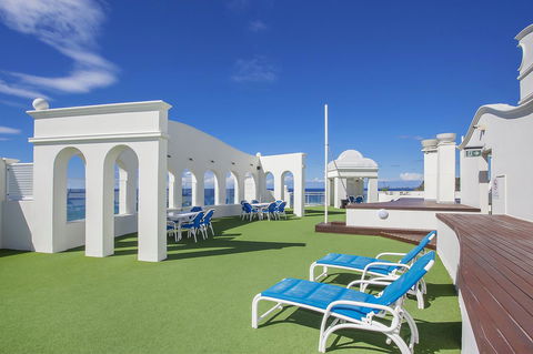 ULTIQA Burleigh Mediterranean Resort - Holiday Adelaide 26