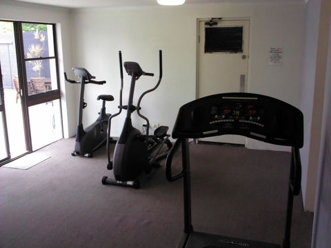 Northwind Beachfront Apartments - Holiday Adelaide 6