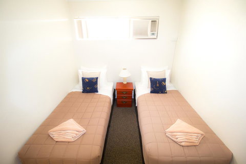 Aabon Apartments & Motel - Holiday Adelaide 12