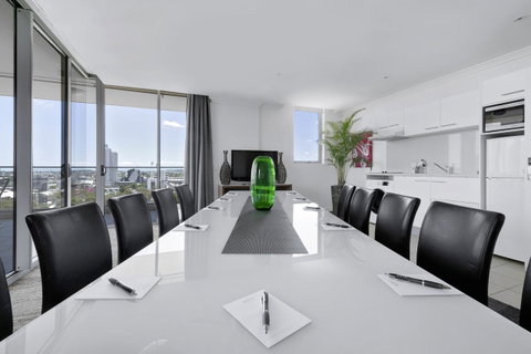 Quest South Brisbane - Holiday Adelaide 11