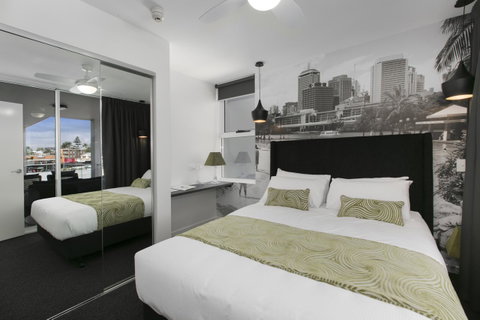 Menso At Southbank - Holiday Adelaide 21