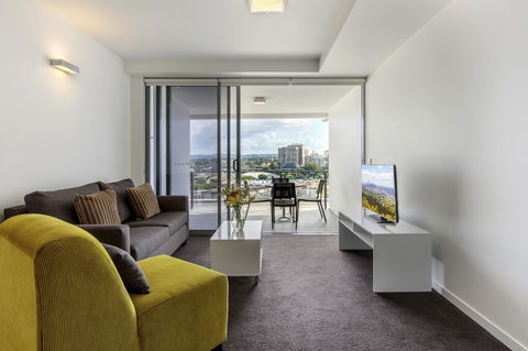 Code Apartments - Holiday Adelaide 42