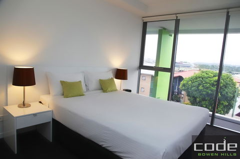 Code Apartments - Holiday Adelaide 17