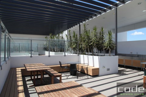 Code Apartments - Holiday Adelaide 34