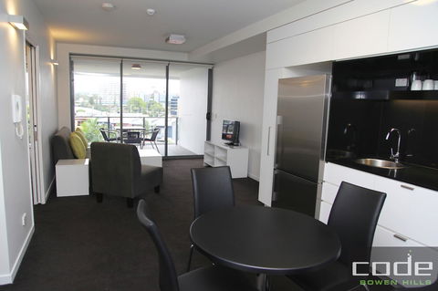 Code Apartments - Holiday Adelaide 35