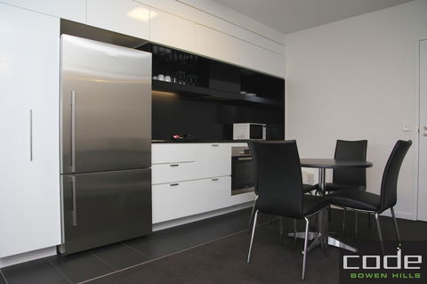 Code Apartments - Holiday Adelaide 22
