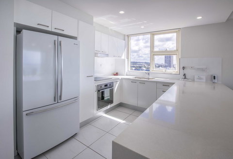 84 The Spit Holiday Apartments - Holiday Adelaide 7