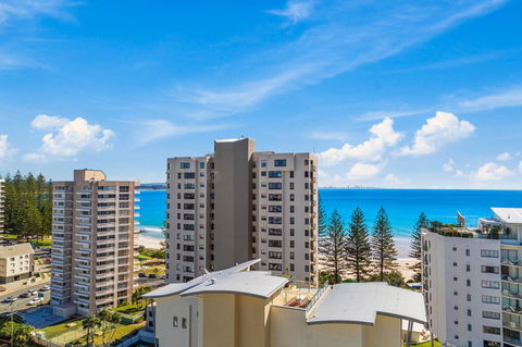 Rainbow Commodore Coolangatta - Holiday Adelaide 1