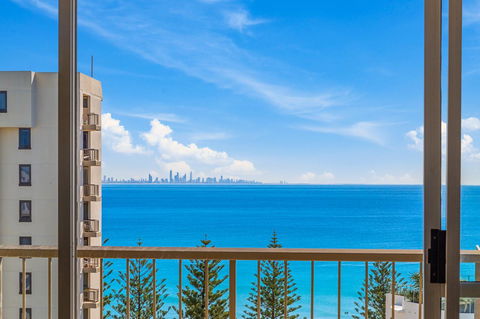 Rainbow Commodore Coolangatta - Holiday Adelaide 2