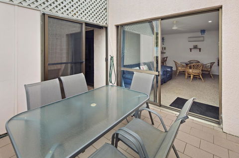 Location! 2BR Town View Unit In Centre Of Airlie. - Holiday Adelaide 17