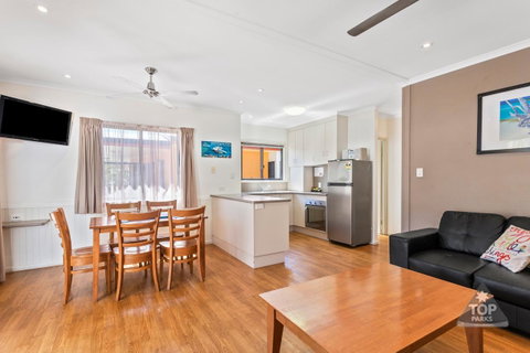Tasman Holiday Parks - Airlie Beach - Holiday Adelaide 13