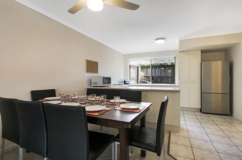 Growder Court 3 - Coolum Beach QLD - Holiday Adelaide 9