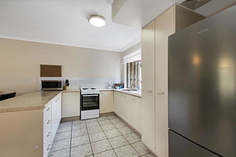 Growder Court 3 - Coolum Beach QLD - Holiday Adelaide 11